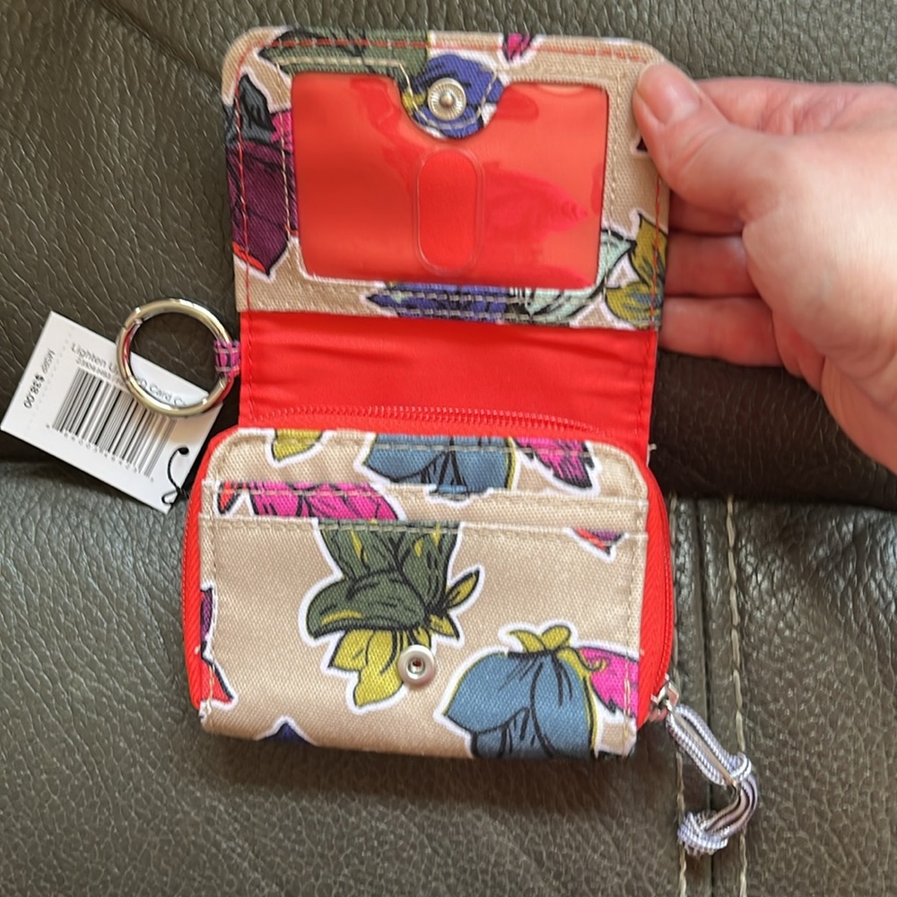 Vera Bradley lighten up RFID Floral Canvas card case - Picture 4 of 6